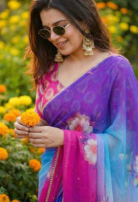 Multicolor georgette printed saree with floral print 3