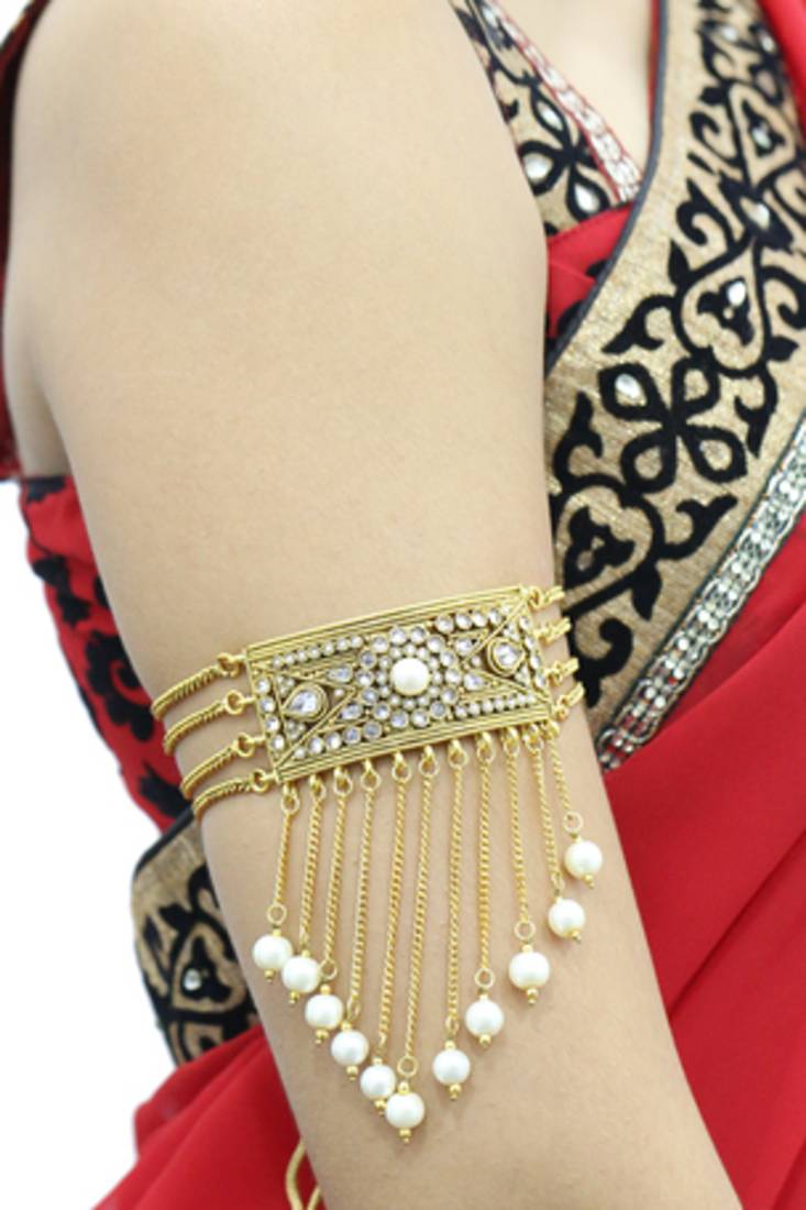 Adorable gold and pearl bajubandh(armlet)