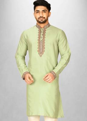 chatni green cotton silk   kurta with  hand work on collor button neck and mohri 1