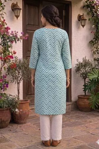 Saka Designs Blue Printed Cotton Kurti