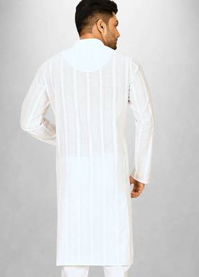 White cotton silk kurta withfancy buttons 3