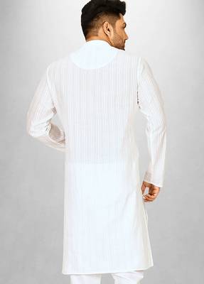 White cotton silk kurta withfancy buttons 3