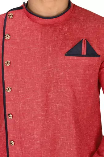 Red slub cotton  kurta with asymmetrical side open patttern