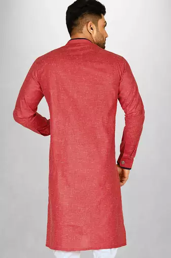 Red slub cotton  kurta with asymmetrical side open patttern