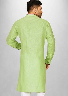 green slub cotton  kurta with asymmetrical side open patttern 3