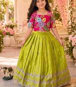 Kids girls festive wear position embroidered work lehenga choli set