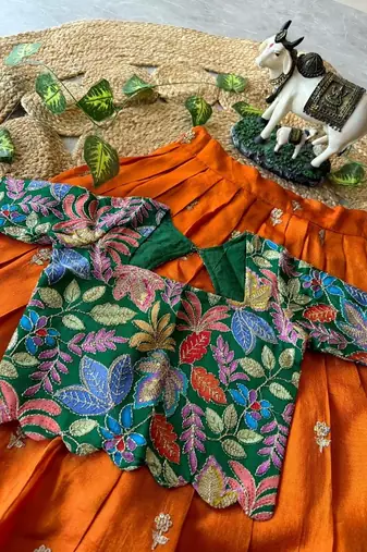 Kids girls festive wear position embroidered work lehenga choli set