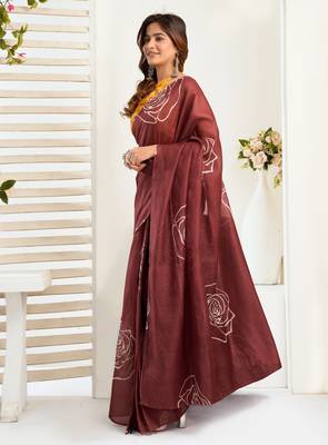 Brown printed linen pre draped  saree with blouse 3