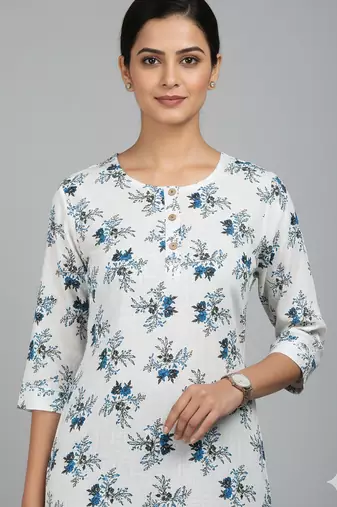 Saka Designs White Printed Cotton Kurti