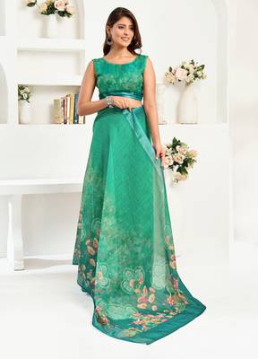 Green printed linen pre draped  saree with blouse 3