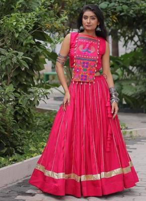 NAVRATRI WAER PINK ROMAN WITH GOTTA PATTI LACE LEHENGA TOP FULL STITCHED 1