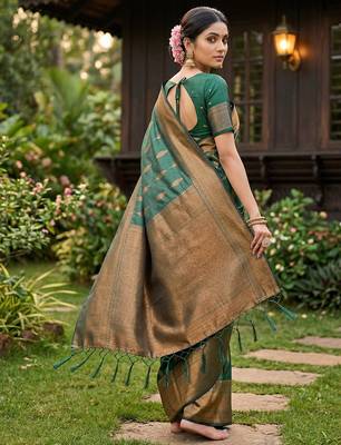 Green colour silk blend woven saree with rich zari border and elegant tassels 2