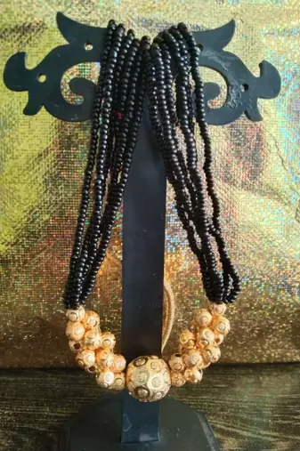 Traditional Maharastrain tushi mangalsutra