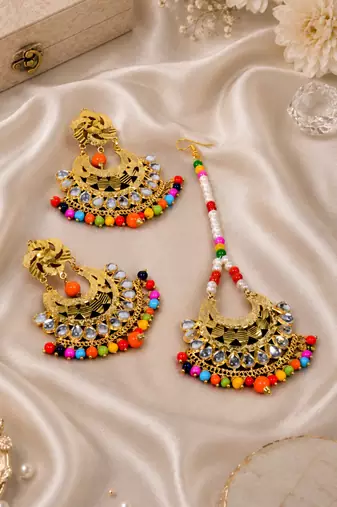 Wedding style kundan earrings and tikka