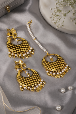 Traditional gold and pearl chandbali set 2