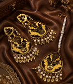 Wedding elegance dangler and maang tikka set