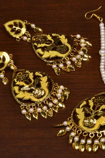 Wedding elegance dangler and maang tikka set