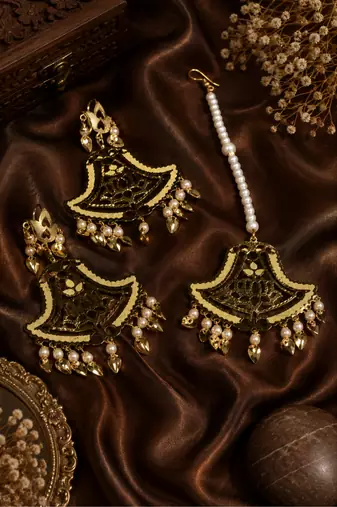 Timeless lotus cutwork earrings & tikka