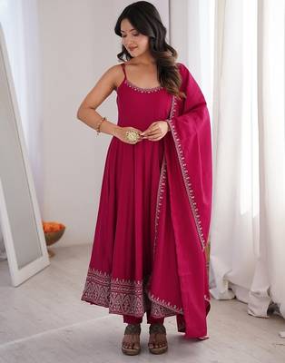 Dark rani roman silk chanderi yoke lace work design Suit set 1