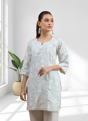 Women's linen sky blue embroidered short kurta with pant 4