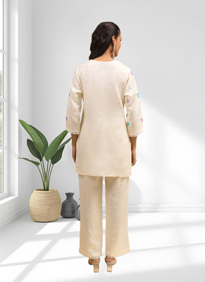 Women's linen cream embroidered short kurta with pant 2