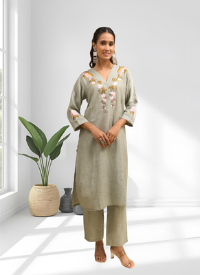 Women's linen pista green embroidered short kurta with pant 1