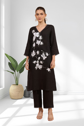 Women's linen black embroidered long kurta with pant