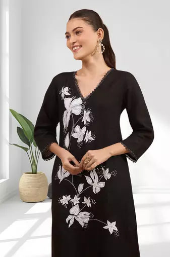 Women's linen black embroidered long kurta with pant