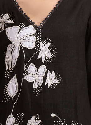 Women's linen black embroidered long kurta with pant 5