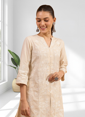 Women's linen cream embroidered short kurta with pant 4