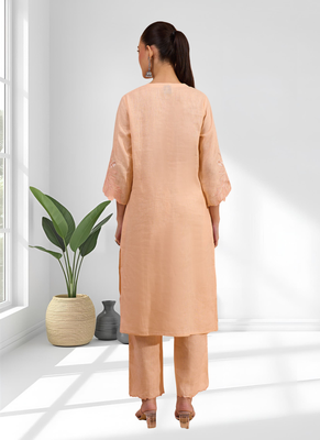 Women's linen coral embroidered long kurta with pant 2