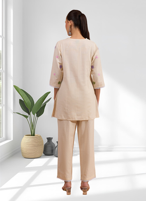 Women's linen cream embroidered short kurta with pant 2