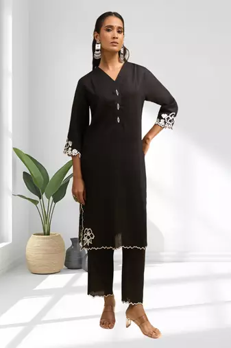 Women's linen black embroidered long kurta with pant