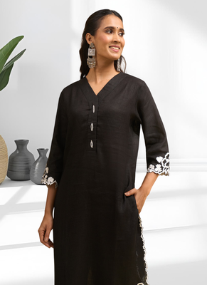 Women's linen black embroidered long kurta with pant 3