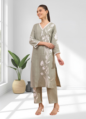 Women's linen gray embroidered long kurta with pant 3