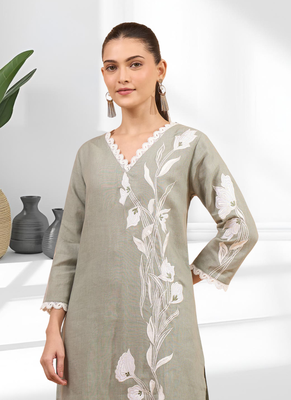 Women's linen gray embroidered long kurta with pant 4