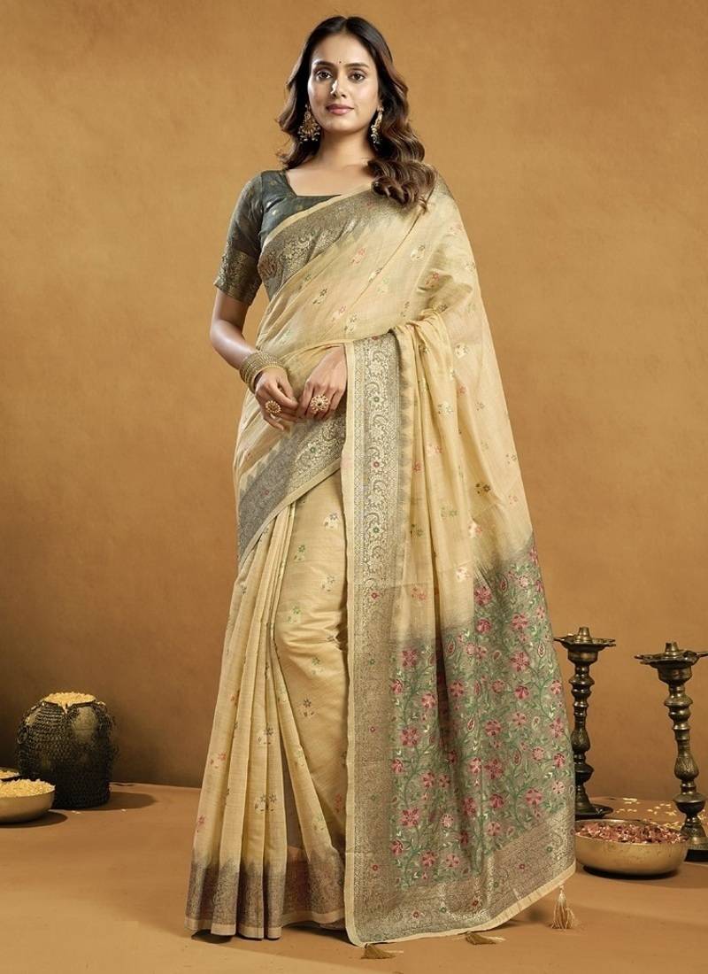 Shaded gray & beige spun cotton zari saree with rich pallu