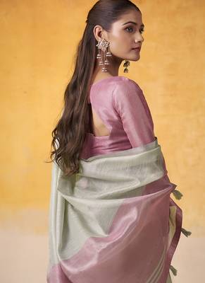 Off-white tissue silk with beautiful tussle on pallu casual wear saree 4