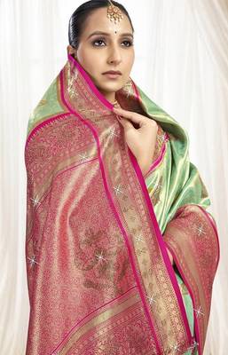 Green magenta silk blend embroidered kanchipuram silk blend Saree with blouse  2