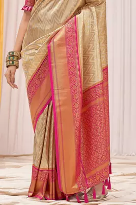 Cream pink silk blend embroidered kanchipuram silk blend Saree with blouse  2