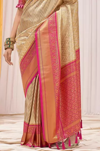 Cream pink silk blend embroidered kanchipuram silk blend Saree with blouse 