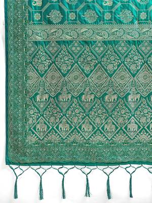 Green colour silk blend saree with silver zari weaving border 4