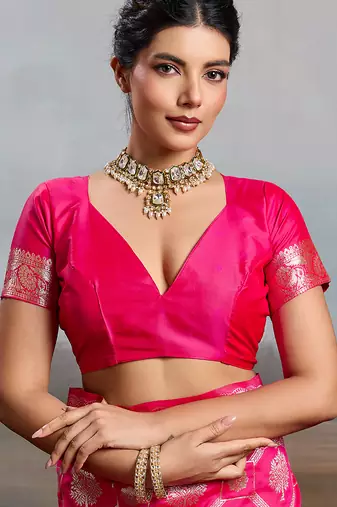 Rani pink colour silk blend saree with silver zari weaving border