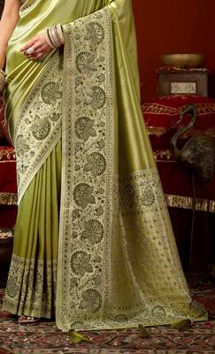 Pista green dark green silk blend embroidered heavy work Saree with blouse  3