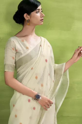 Off-white linen beautiful tussle on pallu casual wear saree