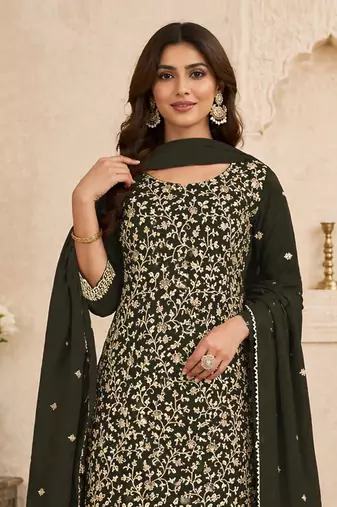Green embroidered georgette semi-stitched pakistani salwar suit