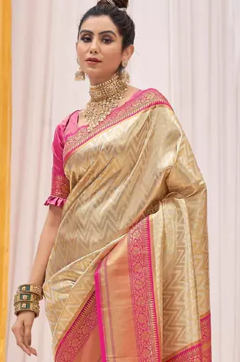 Cream pink silk blend embroidered kanchipuram silk blend Saree with blouse 