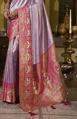 Lavender magenta silk blend embroidered traditional Saree with blouse  3