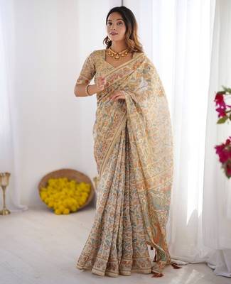 Ivory color ready to wear saree with unstich blouse 1
