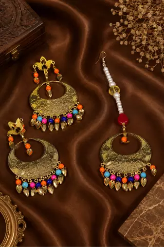 Rang Accent Peepal Patti Earrings Tikka Set